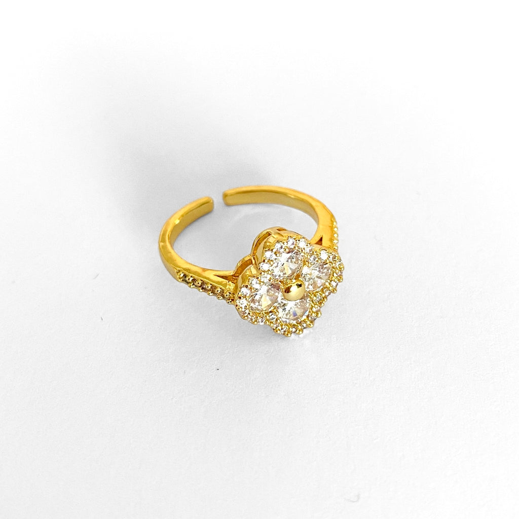 Anillo trébol Cubic zirconia